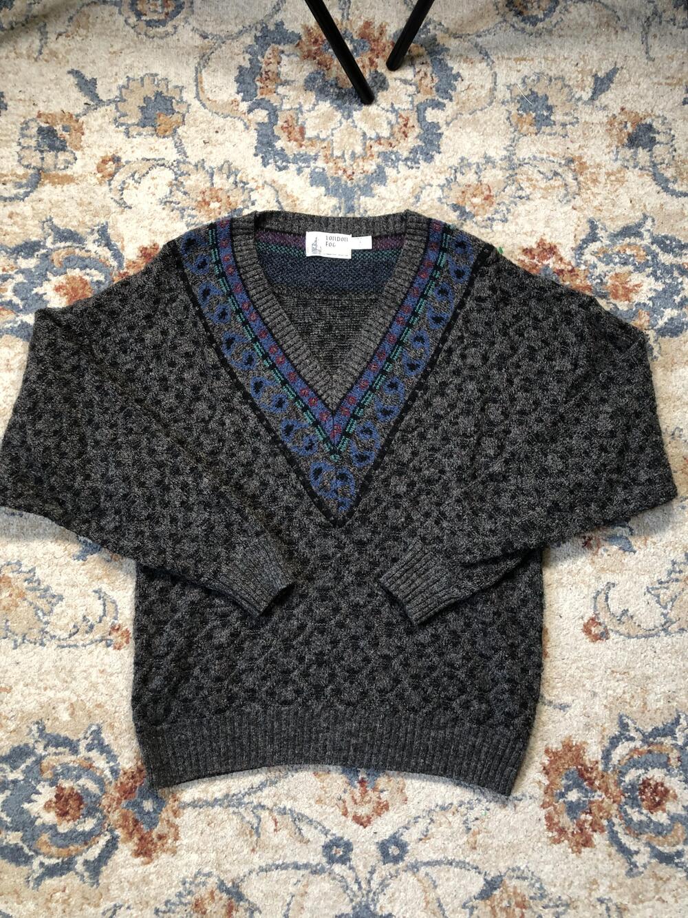 Vintage London Fog Sweater Mens Large Gray Wool Blend V Neck Geometric 90s USA